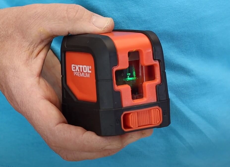 Samonivelační liniový laser Extol Premium